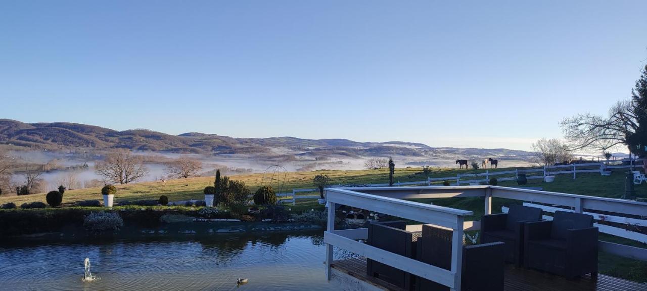 Domaine Le Lanis Chambre D'Hotes Piscine Spa Privatise Sur Reservation 圣吉隆 外观 照片